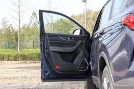 2021款长安欧尚科赛Pro