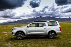 2021款郑州日产帕拉索