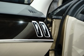 梅赛德斯迈巴赫S级