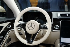 梅赛德斯迈巴赫S级