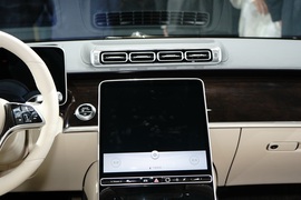 梅赛德斯迈巴赫S级