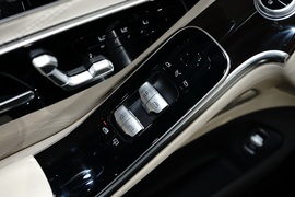 梅赛德斯迈巴赫S级