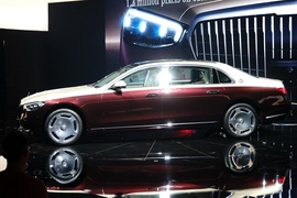 梅赛德斯迈巴赫S级