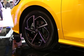 MG5潮越青奢限定版