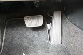 2020款起亚K5凯酷