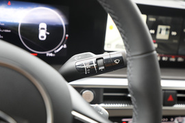 2020款起亚K5凯酷