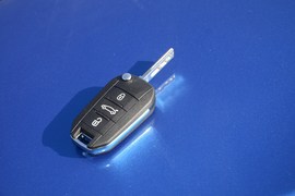 2020款标致408