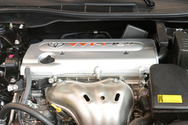 2014款丰田凯美瑞骏瑞