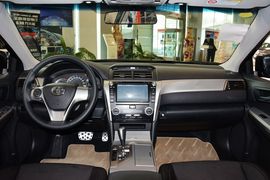 2014款丰田凯美瑞骏瑞