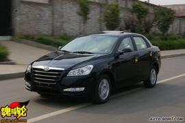 2009款东风风神S30抢先试驾