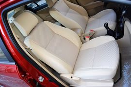 2013款长城C30