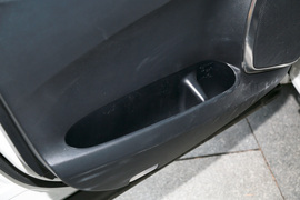 2020款雷克萨斯LM