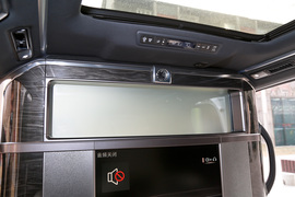 2020款雷克萨斯LM