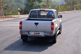 2021款东风锐骐皮卡