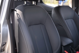 2021款东风锐骐皮卡