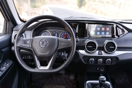 2021款东风锐骐皮卡