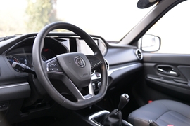 2021款东风锐骐皮卡