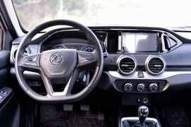 2021款东风锐骐皮卡