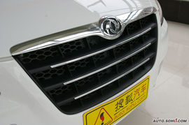 2009款东风风神S30抢先试驾