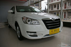 2009款东风风神S30抢先试驾