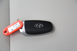 2021款现代第五代途胜L