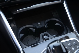 2021款宝马325Li
