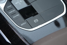 2021款宝马325Li