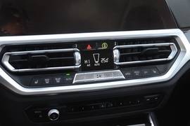 2021款宝马325Li