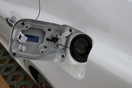 2021款广汽丰田凯美瑞