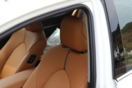 2021款广汽丰田凯美瑞