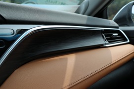 2021款广汽丰田凯美瑞