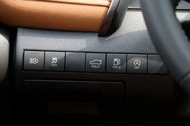 2021款广汽丰田凯美瑞