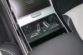2021款奥迪A8L