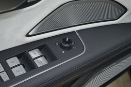 2021款奥迪A8L