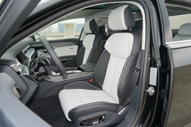 2021款奥迪A8L