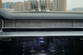 2021款奥迪A8L