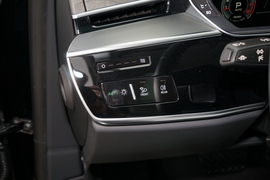 2021款奥迪A8L