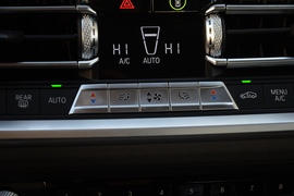 2021款宝马325Li