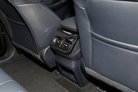 2021款长安欧尚X7