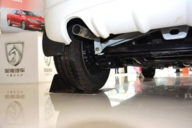 2012款宝骏乐驰1.0L手动优越型