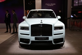 劳斯莱斯库里南Black