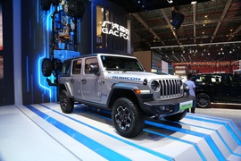 Jeep牧马人4xe