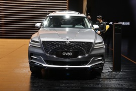 捷尼赛思GV80