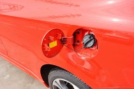 2014款起亚速迈1.6T豪华版