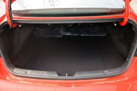 2014款起亚速迈1.6T豪华版