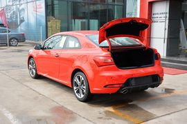 2014款起亚速迈1.6T豪华版