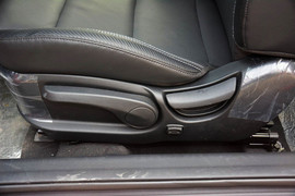 2014款起亚速迈1.6T豪华版