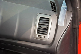 2014款起亚速迈1.6T豪华版