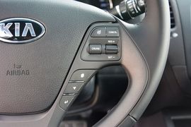 2014款起亚速迈1.6T豪华版