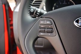 2014款起亚速迈1.6T豪华版